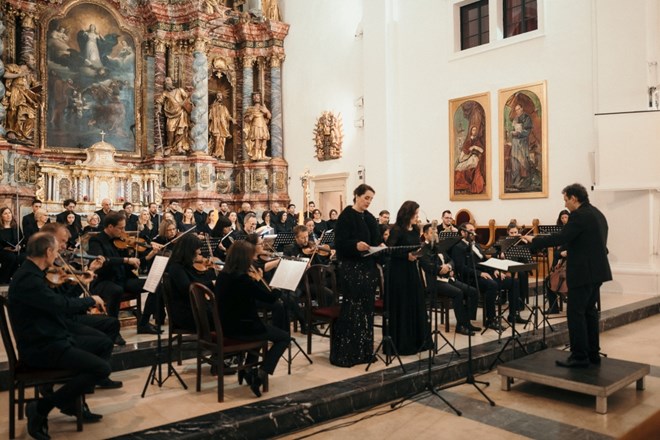 Održan korizmeni koncert zbora „Chorus angelicus“ u varaždinskoj katedrali
